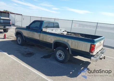 1993 Dodge Dakota z USA, uszkodzony, nr VIN 1B7GG26X3PS229426